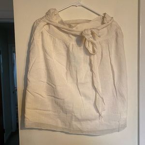 Ivory belted skirt. Size 5. New with tags